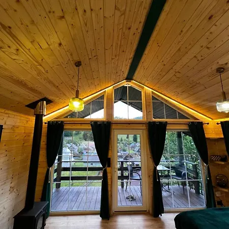 Сasa de vacaciones файна хата 4 Synevyrsʼka Polyana